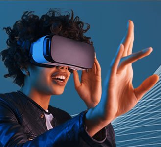 woman in vr headset